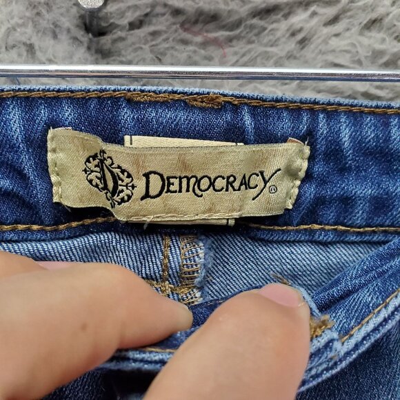 Democracy Jeans Womens 6 Blue Floral Embroidered Stretch Denim Frayed Hem - Picture 2 of 10